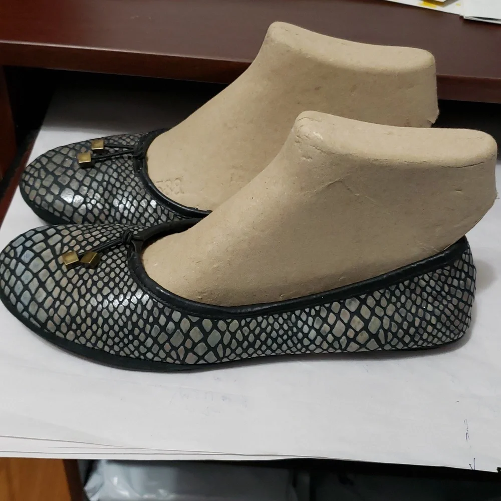 BERNARDO Snake Print Ballet‎ Flat Shoes